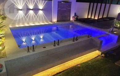 Imagem: A casa em condomínio possui 3 Dormitórios, 3 Banheiros, 4