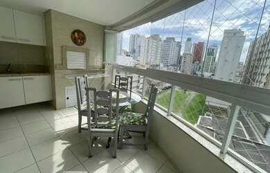 Imagem: O apartamento possui 3 Dormitórios, 2 Banheiros, 2 Vagas na