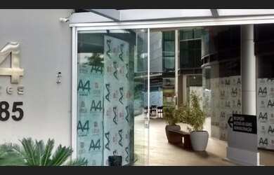 Imagem: O depósito possui 1 Vaga na garagem, 62m² de Área e está