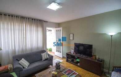 Imagem: A casa possui 3 Dormitórios, 2 Banheiros, 1 Vaga na garagem