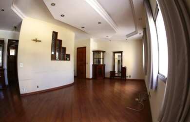 Imagem: O apartamento possui 2 Dormitórios, 2 Banheiros, 3 Vagas na