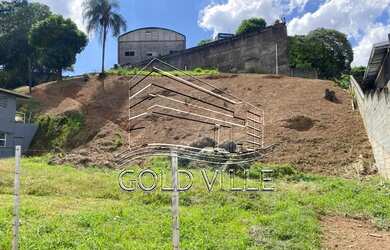 Imagem: O terreno possui 1.700m² de Área e está localizado em Chácaras