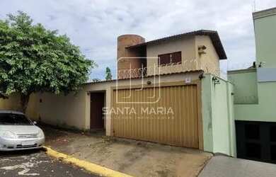 Imagem: O depósito possui 2 Vagas na garagem, 155m² de Área e está