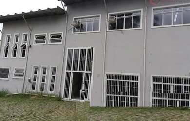 Imagem: O depósito possui 1.613m² de Área e está localizado em