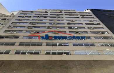 Imagem: O depósito possui 370m² de Área e está localizado em Centro