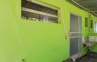 Imagem: A casa possui 2 Dormitórios, 1 Banheiro e 40m² de Área e