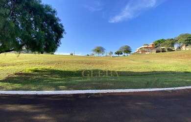 Imagem: O terreno possui 728m² de Área e está localizado em Jardim