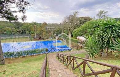 Imagem: O terreno possui 700m² de Área e está localizado em Jardim