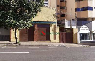 Imagem: O depósito possui 982m² de Área e está localizado em Centro