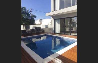 Imagem 5: Linda casa com 3 dormitórios -PISCINA- Cond. Golden Park