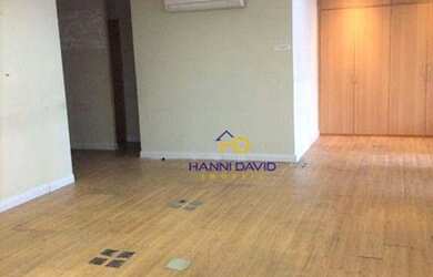 Imagem: O depósito possui 2 Vagas na garagem, 152m² de Área e está