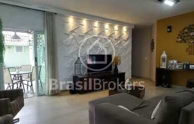 Imagem: A casa em condomínio possui 3 Dormitórios, 2 Banheiros, 2