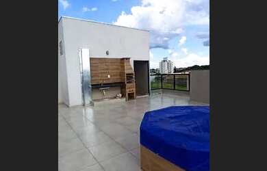 Imagem: O apartamento possui 2 Dormitórios, 2 Banheiros, 2 Vagas na