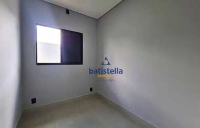 Imagem 13: Essa linda casa está prontinha pra ser o seu novo lar. 100 m² por R$...