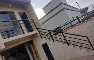 Imagem: O apartamento possui 1 Dormitório, 1 Banheiro, 30m² de Área