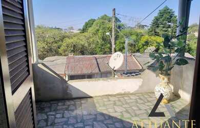 Imagem 13: Casa em Ana Rech. Churrasqueira, Varanda, 160m² de Áreae2 Vagas na garagem