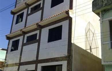 Imagem: A kitnet possui 1 Dormitório, 1 Banheiro e está localizado