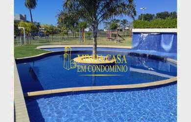 Imagem: O terreno à venda possui e está localizado em Parque Residencial