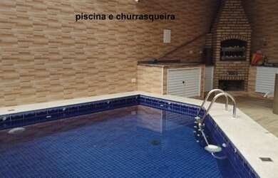 Imagem: A casa possui 4 Dormitórios, 5 Banheiros, 3 Vagas na garagem