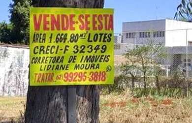 Imagem: O terreno possui 1664m² de Área e está localizado em Conjunto