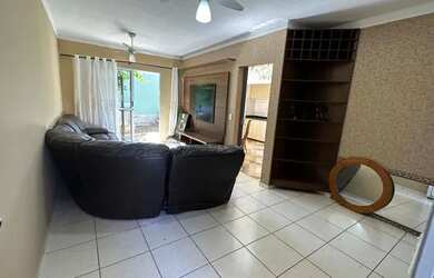 Imagem: A casa em condomínio possui 3 Dormitórios, 2 Banheiros, 2