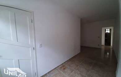 Imagem: O apartamento possui 2 Dormitórios, 1 Banheiro e 96m² de Área