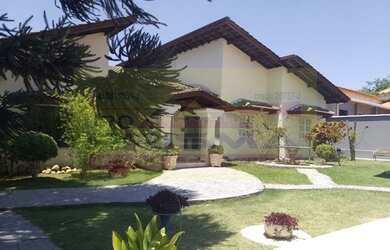 Imagem: A casa em condomínio possui 5 Dormitórios, 5 Banheiros, 5