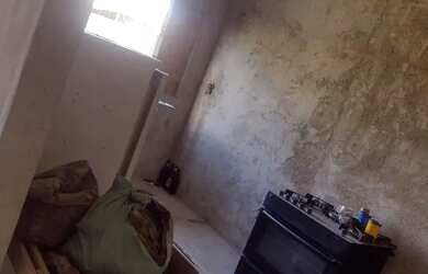 Imagem 11: Vendo 2 casas com piscina no meio Itaipuaçu