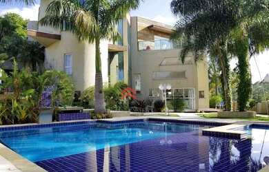 Imagem: A casa possui 4 Dormitórios, 5 Banheiros, 800m² de Área e