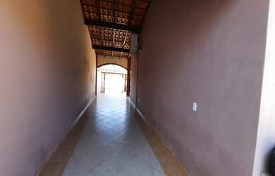 Imagem 5: Casa com piscina para venda no Jardim Aruan em Caraguatatuba