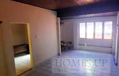 Imagem: A casa possui 2 Dormitórios, 2 Banheiros, 1 Vaga na garagem