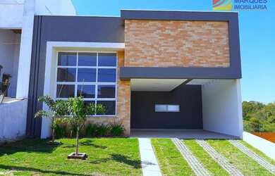 Imagem: A casa em condomínio possui 3 Dormitórios, 4 Banheiros, 4