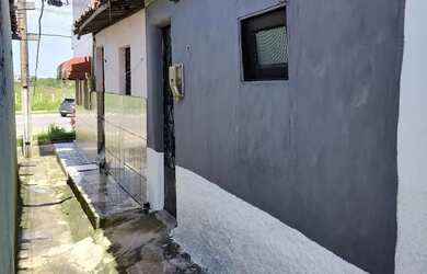 Imagem: A casa possui 2 Dormitórios, 1 Banheiro e 40m² de Área e