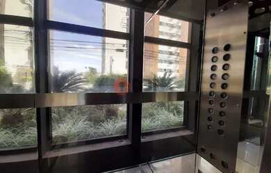 Imagem: O apartamento possui 3 Dormitórios, 5 Banheiros, 3 Vagas na