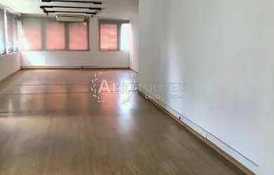 Imagem: O depósito possui 400m² de Área e está localizado em Bairro