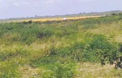 Imagem: O terreno possui 400m² de Área e está localizado em Nossa