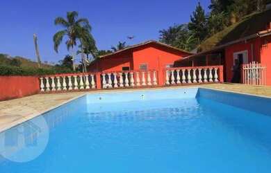 Imagem: A chácara à venda possui 250m² de Área e está localizado