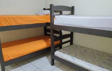 Imagem 3: GUARUJÁ Temporada. Churrasqueira, Varanda, 1 Vaga na garageme2 Dormitórios