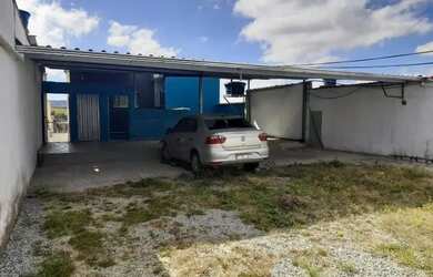 Imagem: O apartamento possui 2 Dormitórios, 1 Banheiro, 3 Vagas na