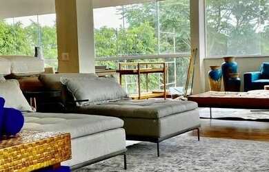 Imagem: A casa em condomínio possui 4 Dormitórios, 5 Banheiros, 5