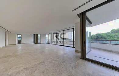 Imagem: O apartamento possui 4 Dormitórios, 5 Banheiros, 5 Vagas na