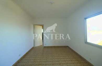 Imagem: O apartamento possui 1 Dormitório, 1 Banheiro, 75m² de Área