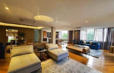 Imagem: A casa em condomínio possui 5 Dormitórios, 5 Banheiros, 5