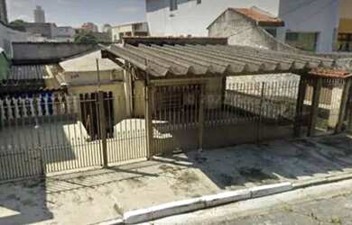 Imagem: O terreno possui 300m² de Área e está localizado em Vila