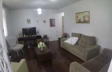 Imagem 3: Duas residências