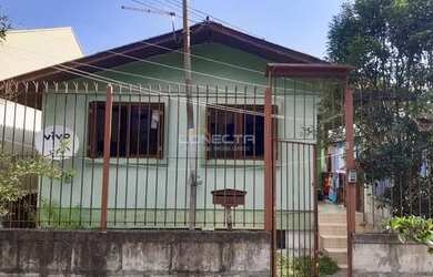 Imagem: A casa possui 3 Dormitórios, 1 Banheiro, 72m² de Área e