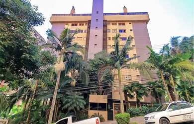 Imagem: O apartamento possui 4 Dormitórios, 5 Banheiros, 3 Vagas na