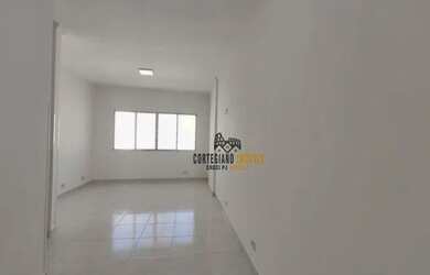 Imagem: O apartamento à venda possui 1 Dormitório, 1 Banheiro, 1 Vaga