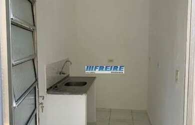 Imagem: A casa possui 1 Dormitório, 1 Banheiro, 30m² de Área e está