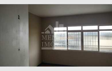 Imagem: O apartamento possui 2 Dormitórios, 1 Banheiro, 125m² de Área